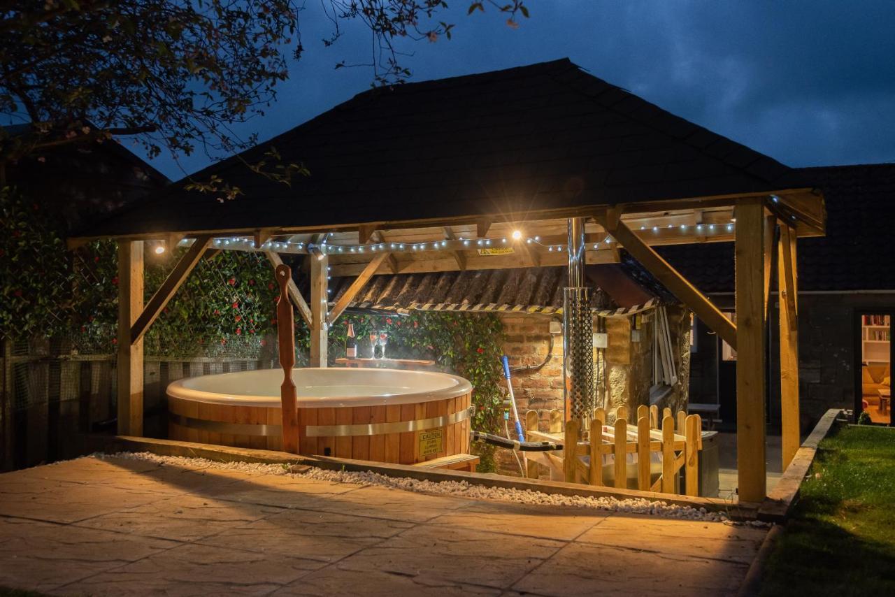 East Cottage * Wood Burning Hot Tub * Garden St Andrews Exterior foto